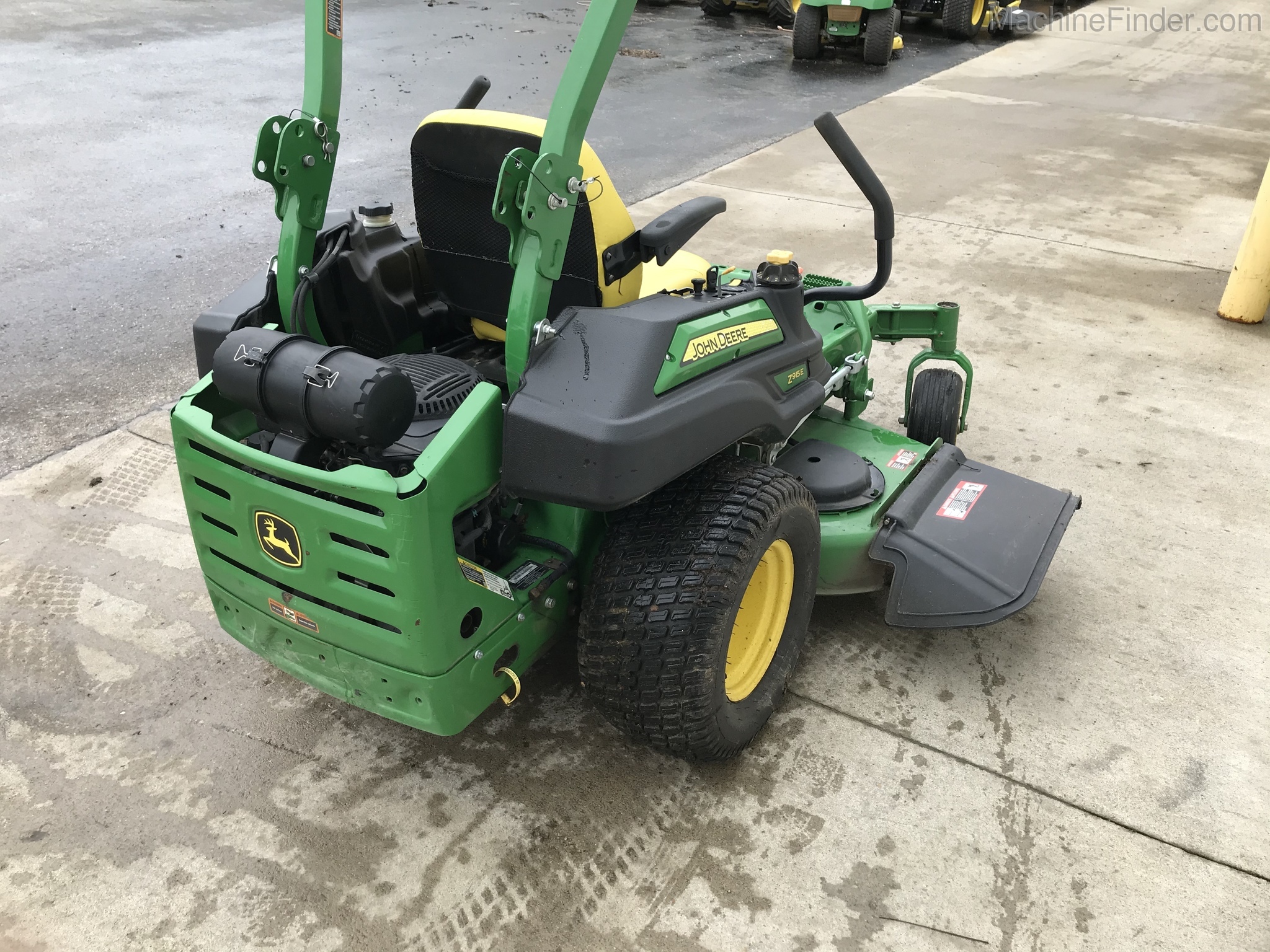 2017 John Deere Z915E Image 6