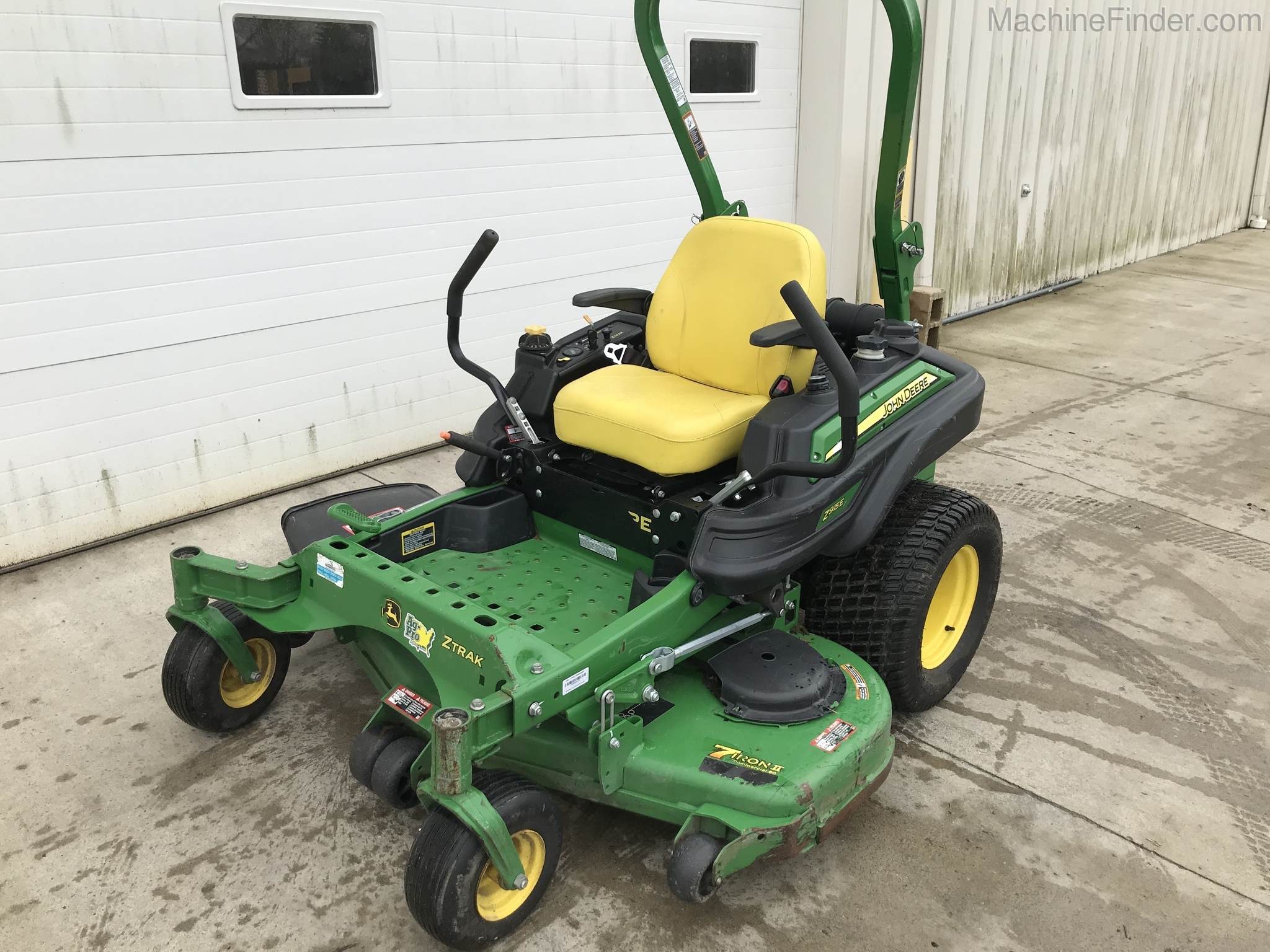 2017 John Deere Z915E Image 1