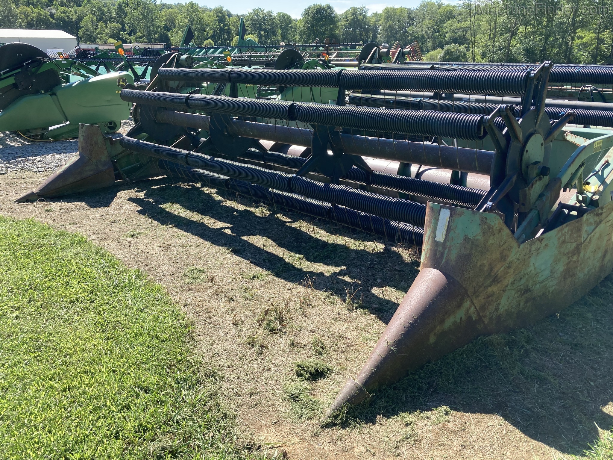 1992 John Deere 216 Image 3