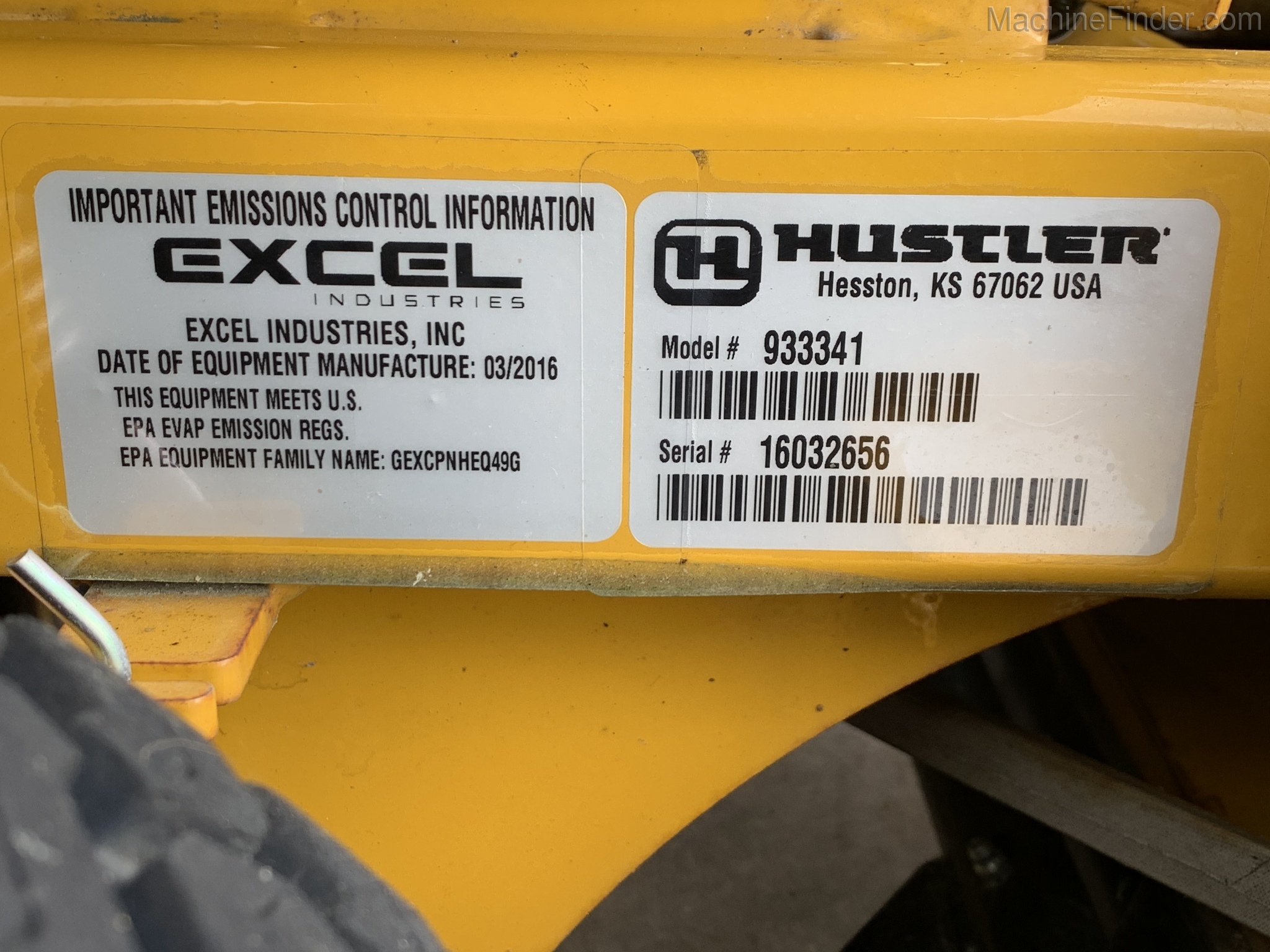 2016 Hustler SUPER S Image 4