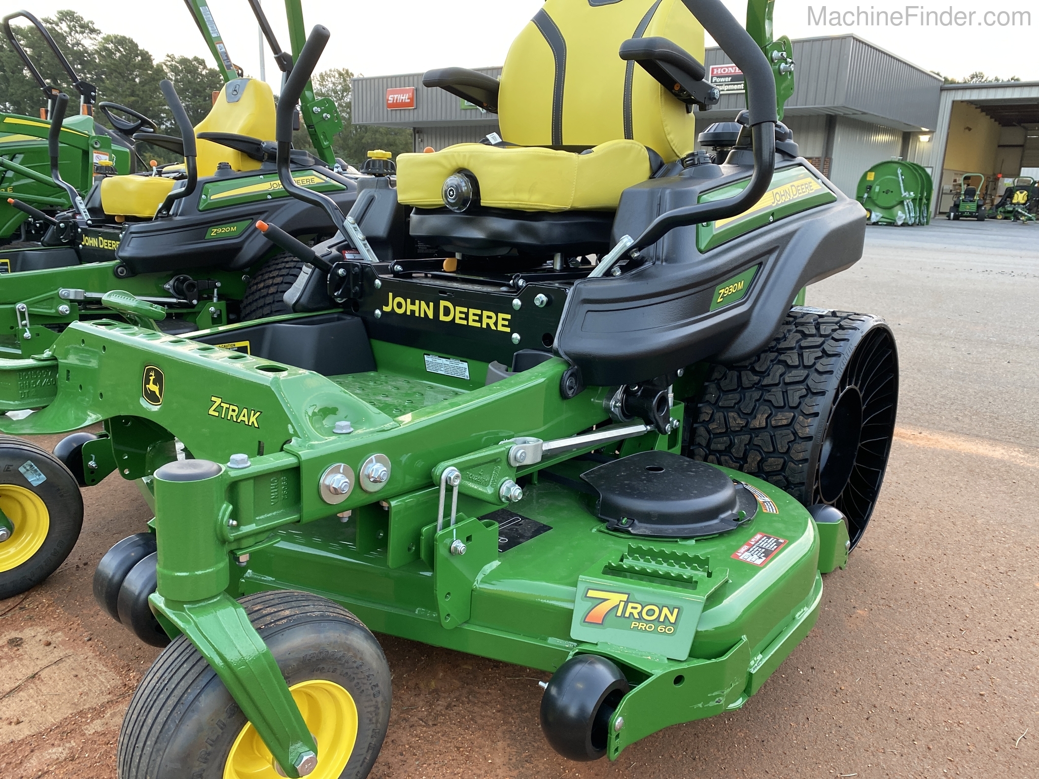 2020 John Deere Z930M Image 5
