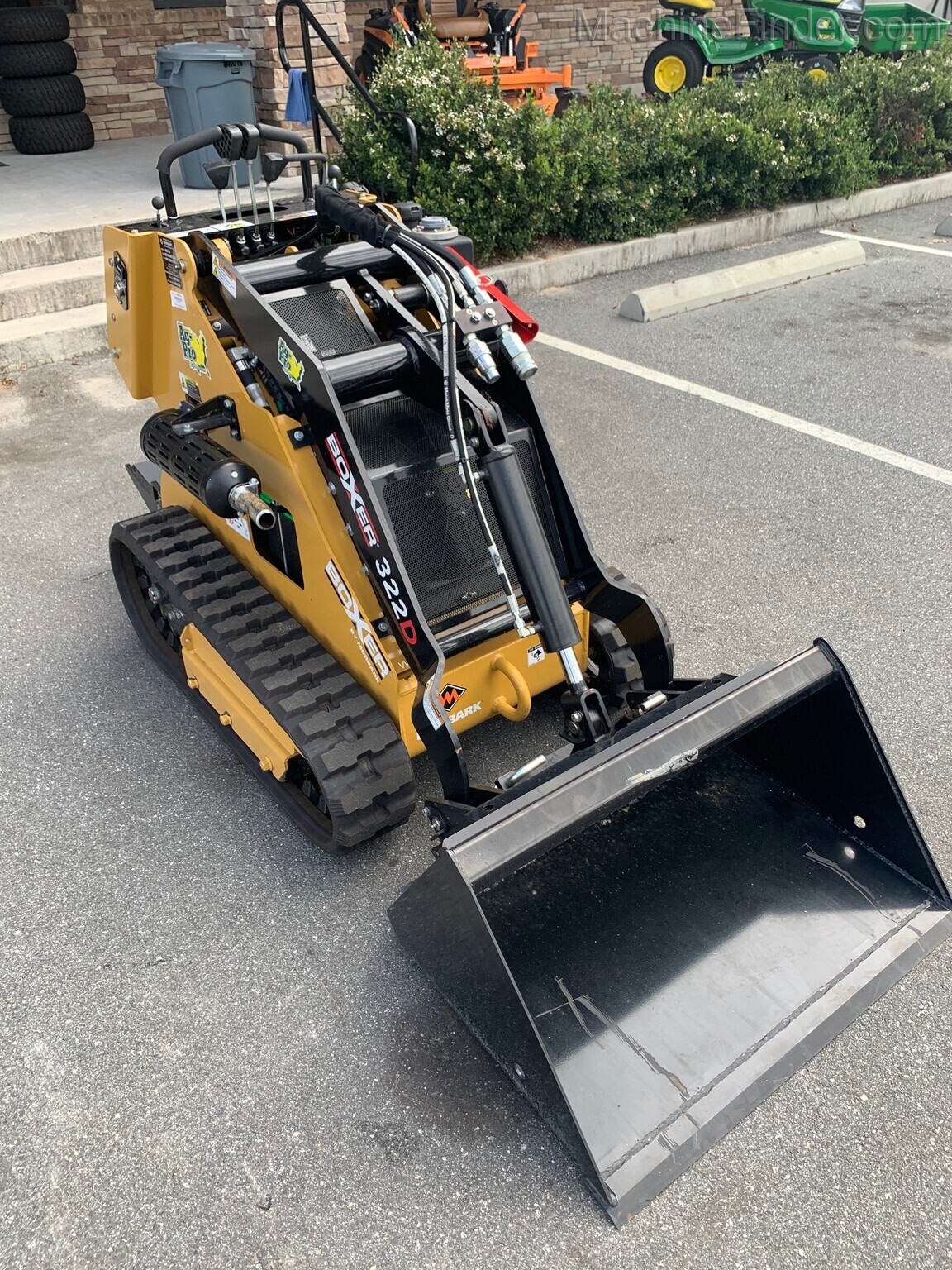 2020 Boxer 322-D Image 3