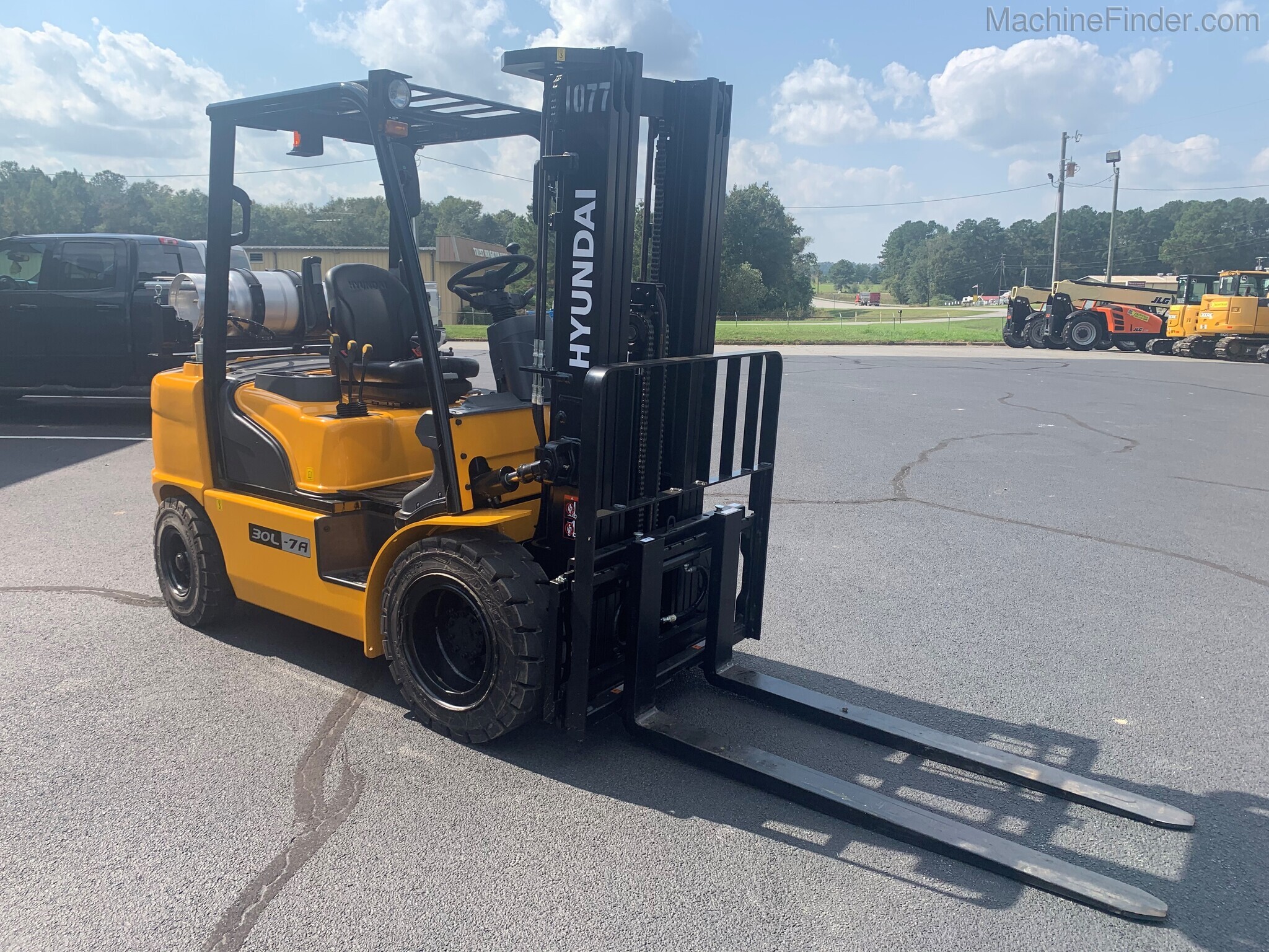 2020 Hyundai M30L-7A Image 7