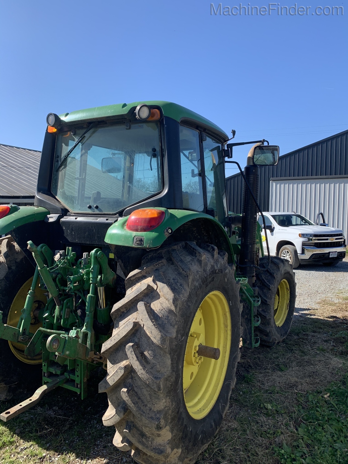 2014 John Deere 6125M Cab Image 4