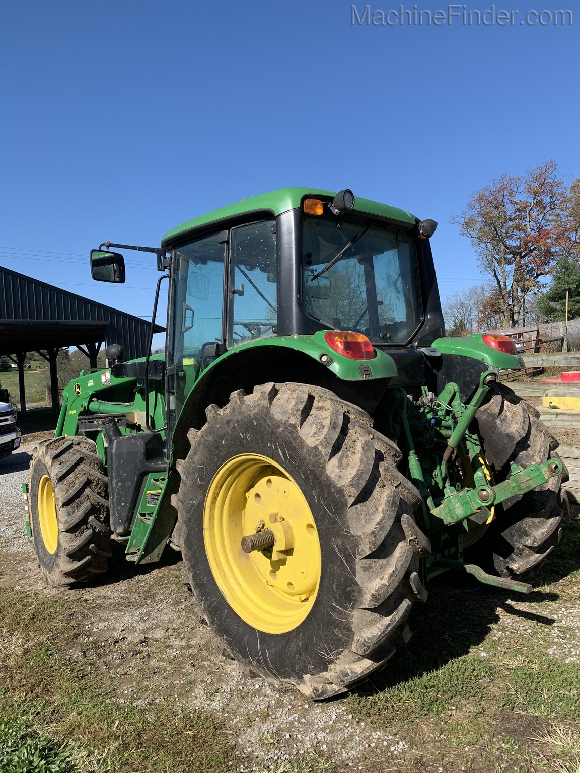 2014 John Deere 6125M Cab Image 6