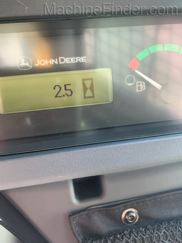 2020 John Deere 331G Image 6