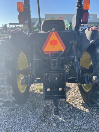 2003 John Deere 5105 Image 5