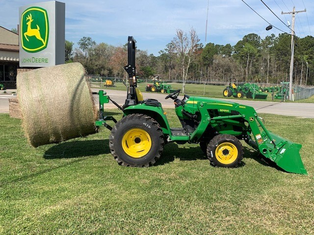 2022 John Deere 3025E Image 2