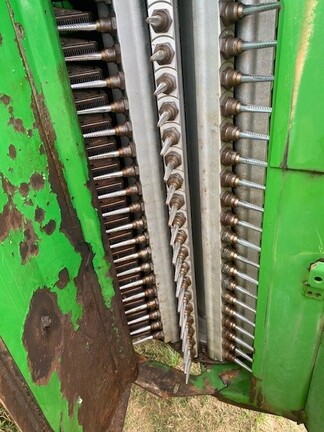 2017 John Deere CP690 Photo 7