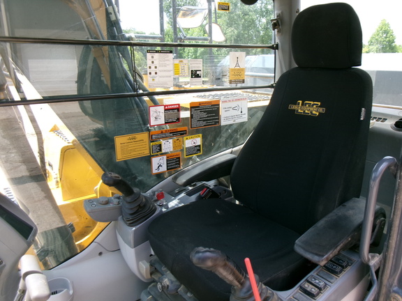 2023 John Deere 130 P-Tier