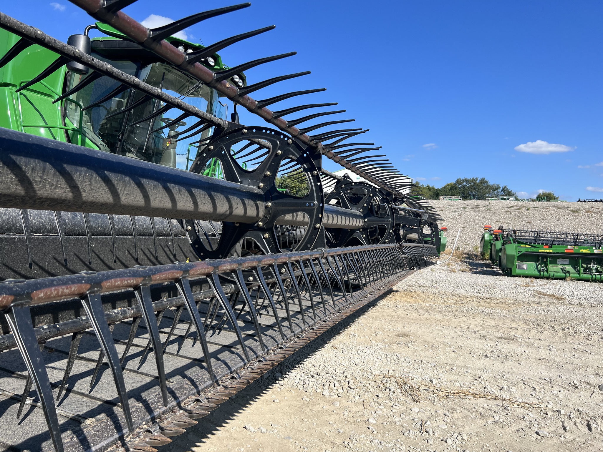  2015 MacDon FD75-40 at Heritage Tractor in Baldwin City, KS