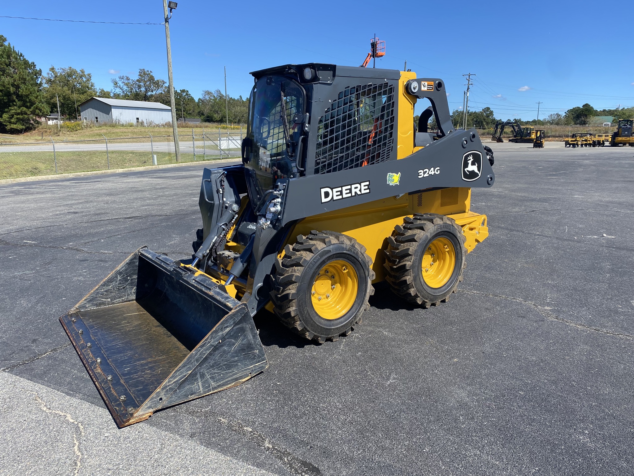 2023 John Deere 324G Image 1