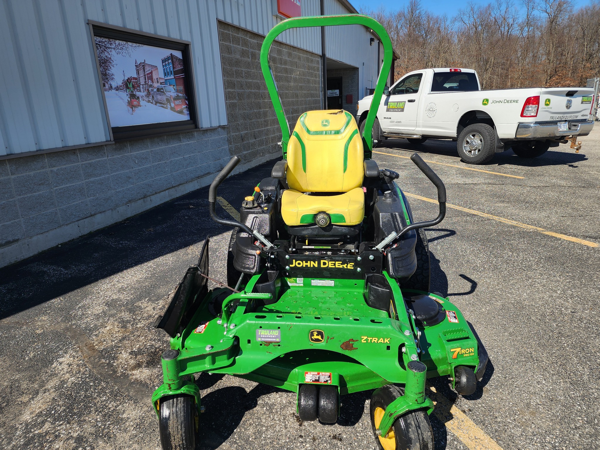 2022 John Deere Z930M Image 3