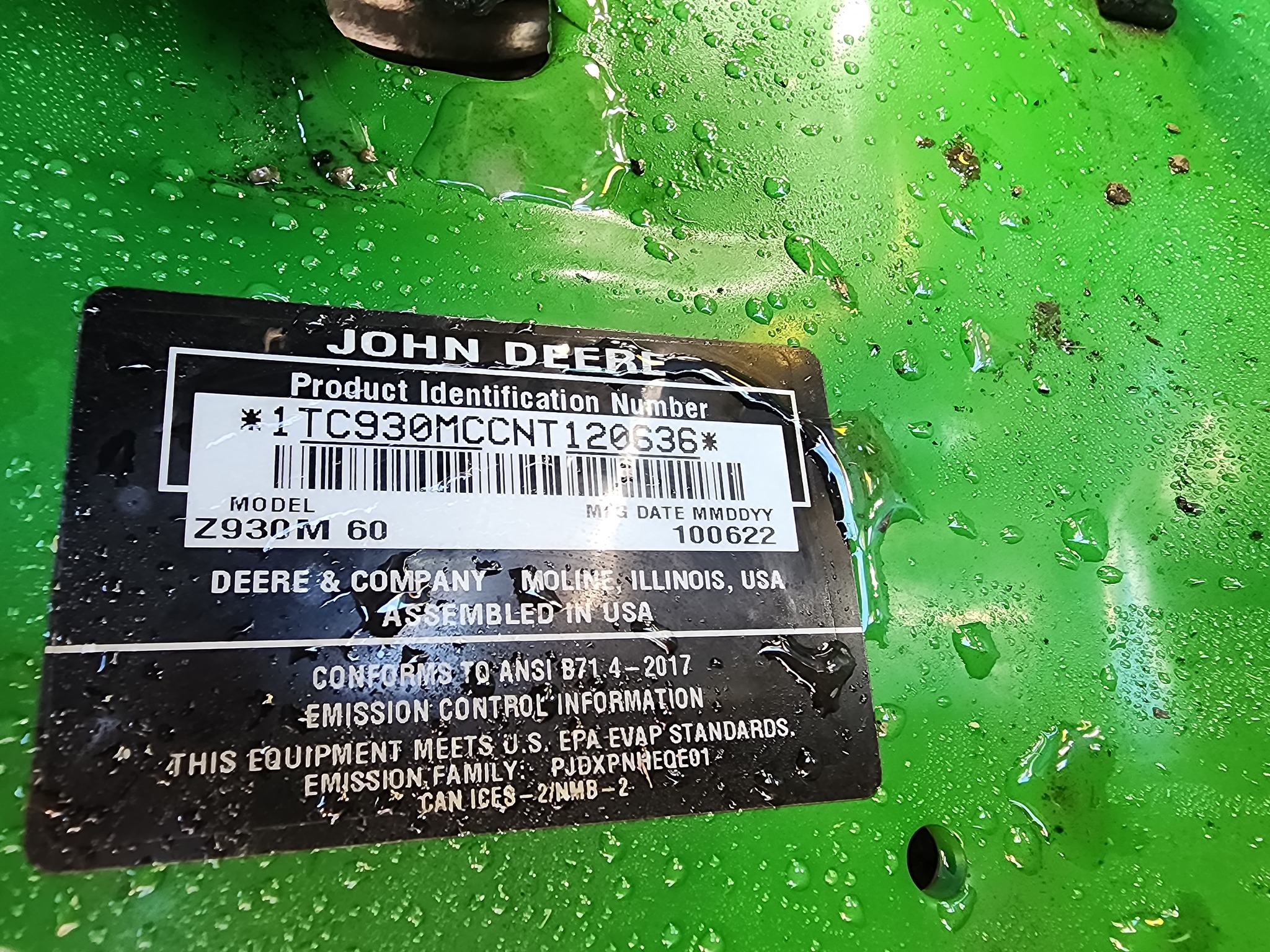 2022 John Deere Z930M Image 13