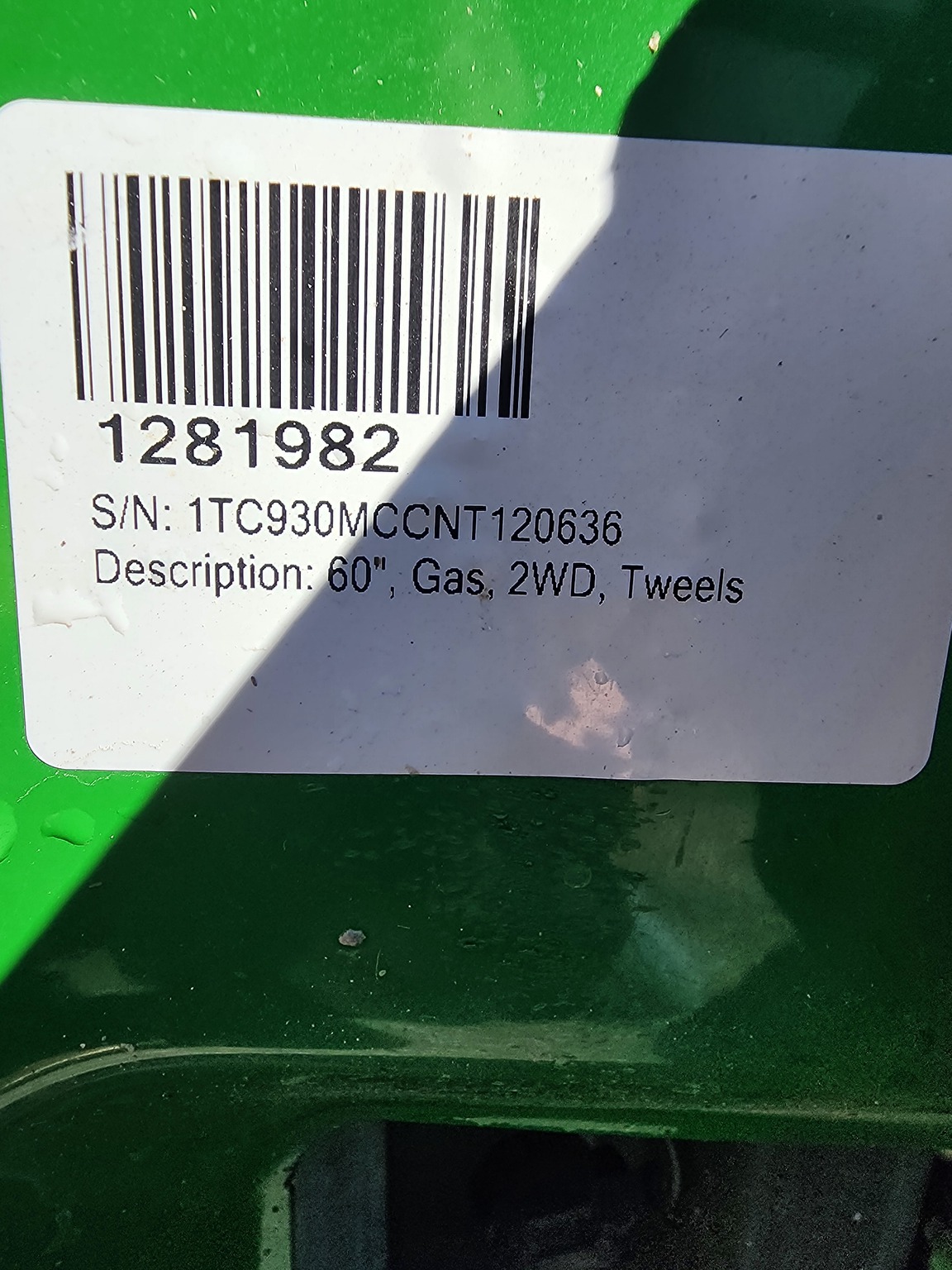 2022 John Deere Z930M Image 14