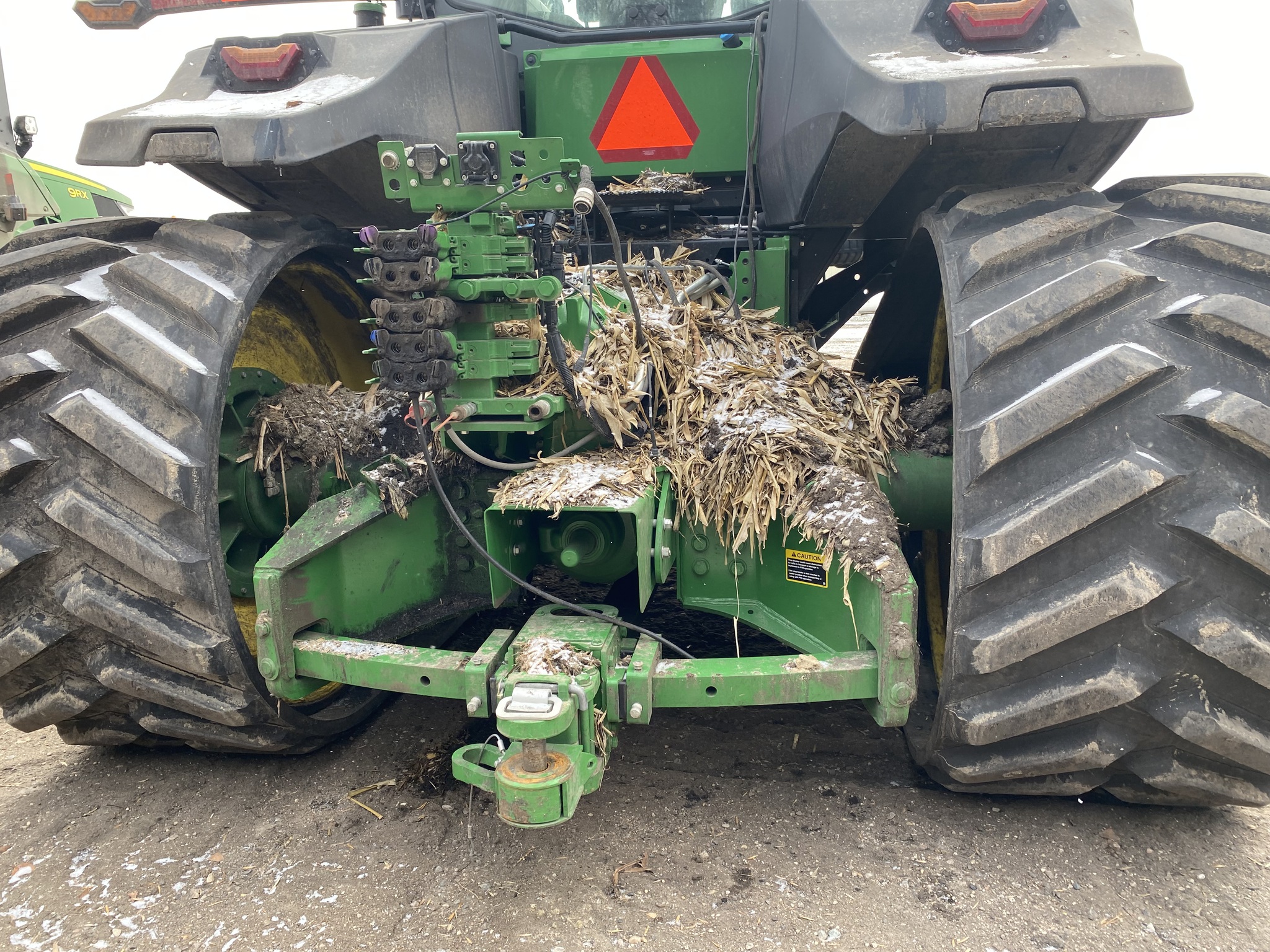 2023 John Deere 9RT 570 Track Tractors Mahnomen, MN