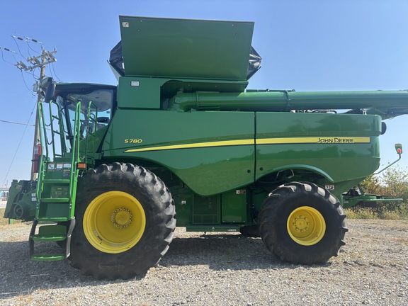 Used 2020 John Deere S780 Combines at Koenig Equipment in Greenfield, IN - Photo1