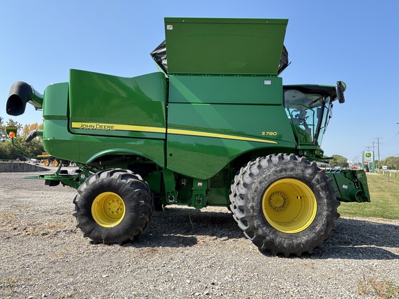 Used 2020 John Deere S780 Combines at Koenig Equipment in Greenfield, IN - Photo5