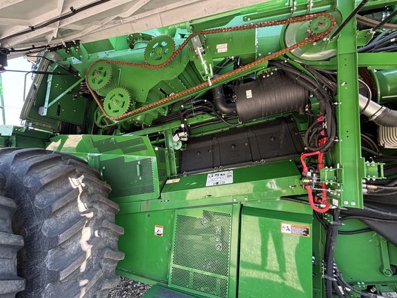 Used 2020 John Deere S780 Combines at Koenig Equipment in Greenfield, IN - Photo13