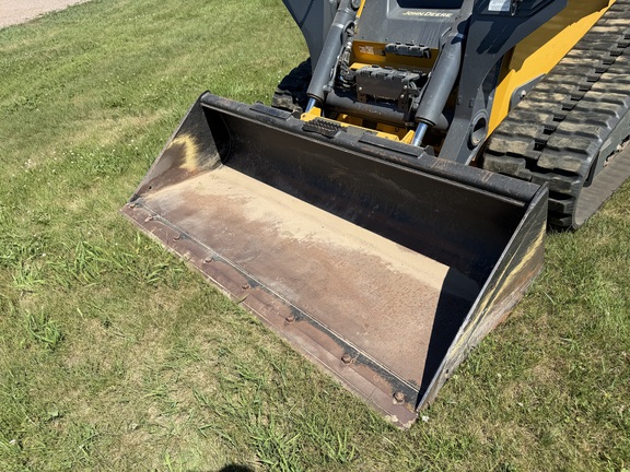 2023 John Deere 333G - Photo19