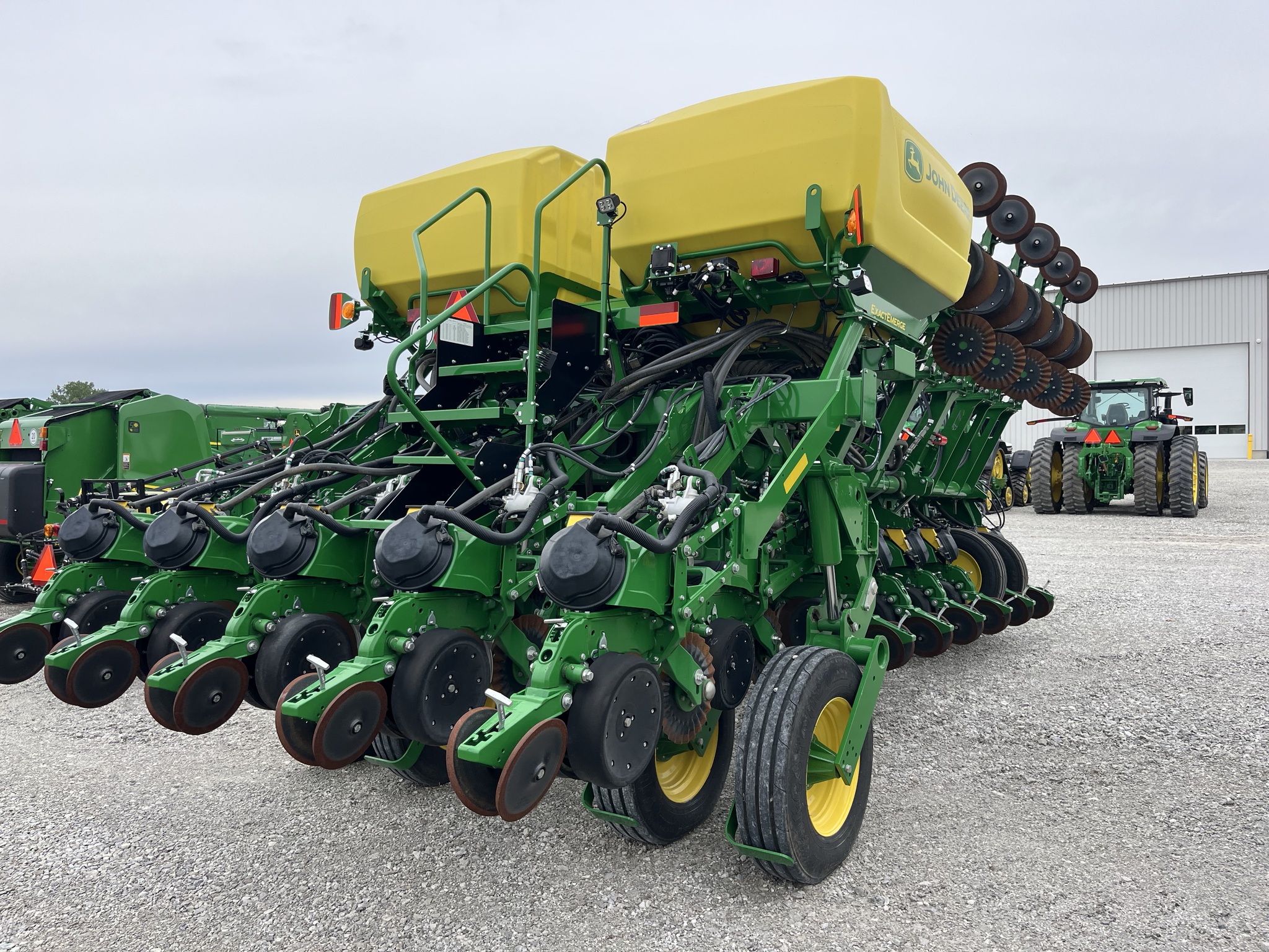 2023 John Deere 1795 Image 11