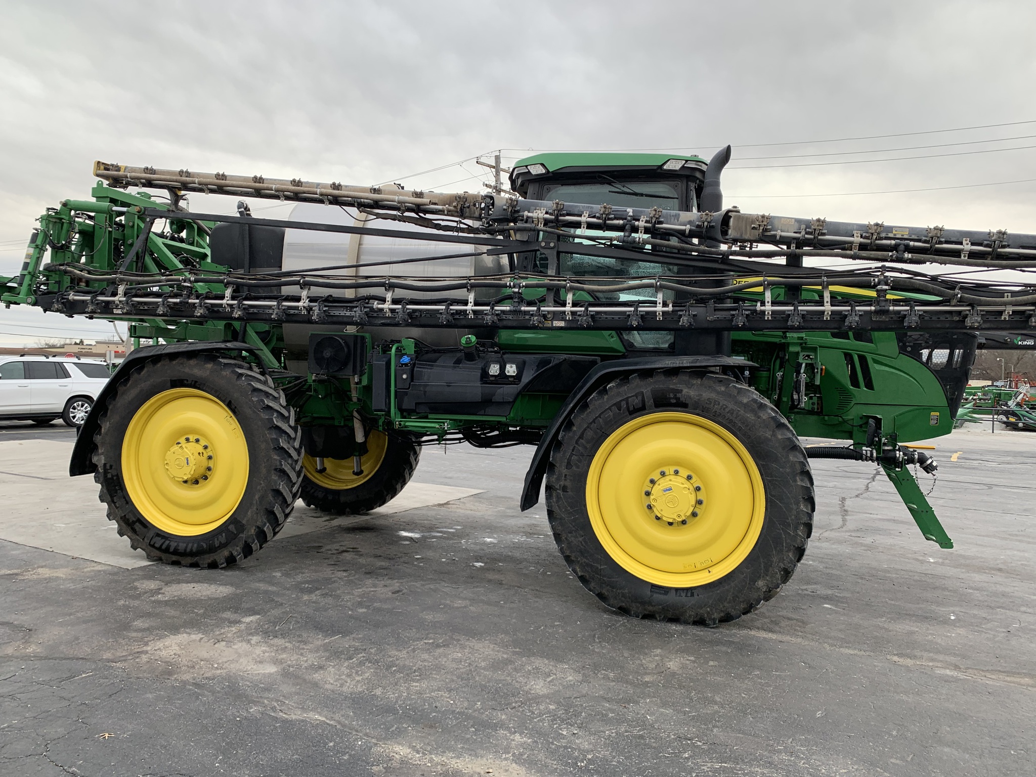  2022 John Deere 616R at Heritage Tractor in Lamar, MO