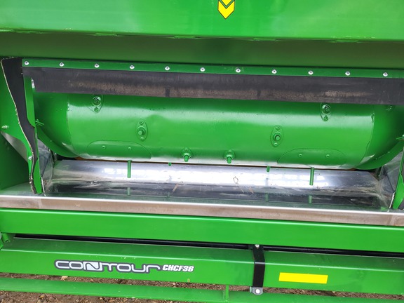 Used 2021 John Deere RD35F Combine Platforms at Horizon Ag & Turf in St. Paul, AB - Photo13