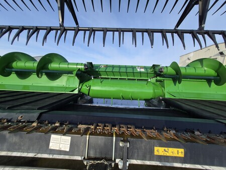 Used 2021 John Deere RD35F Combine Platforms at Horizon Ag & Turf in St. Paul, AB - Photo38