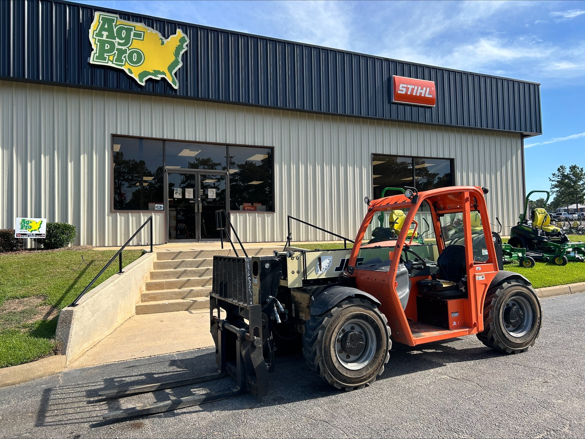 2021 JLG G5-18A Image 1
