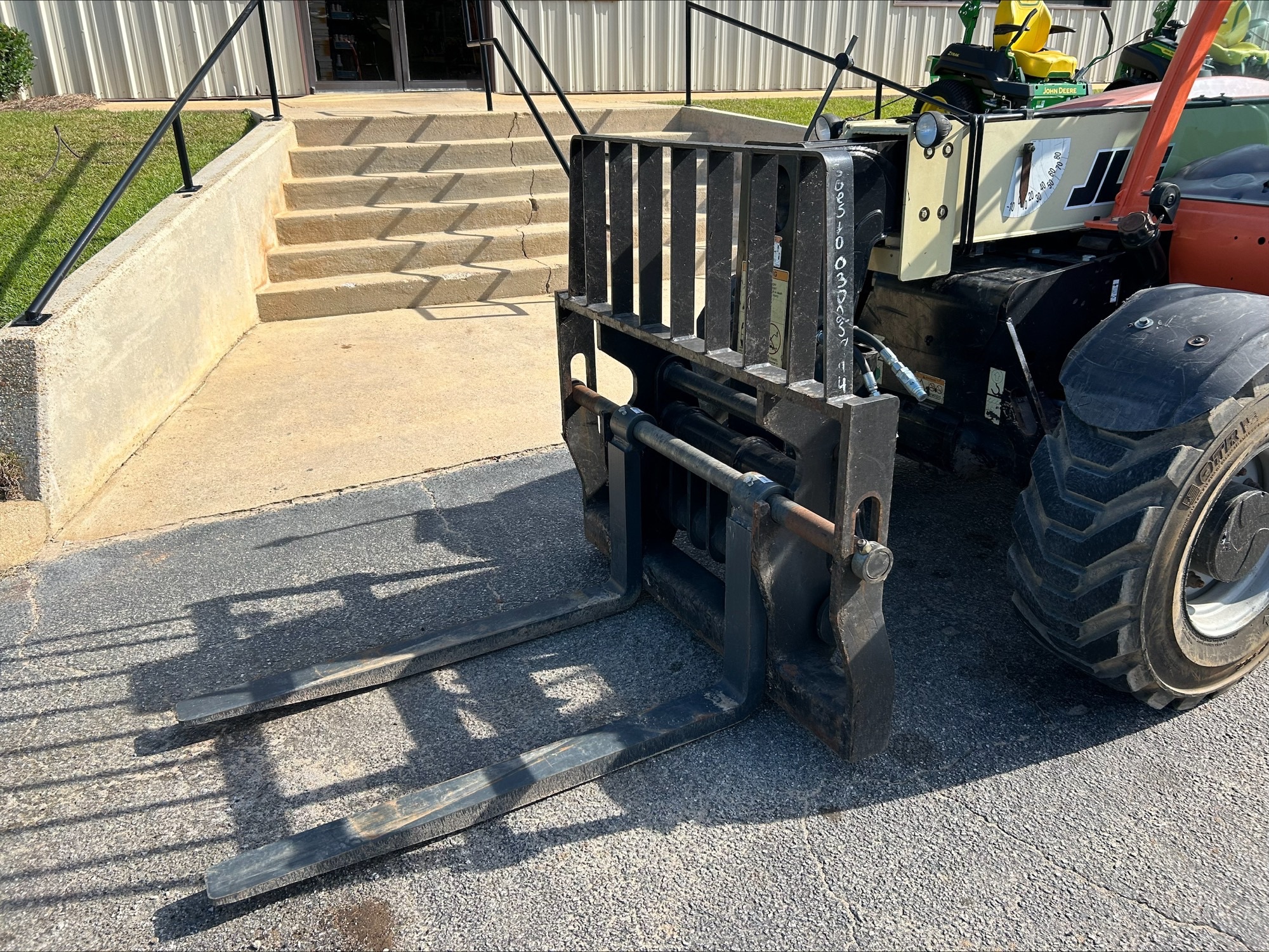 2021 JLG G5-18A Image 6