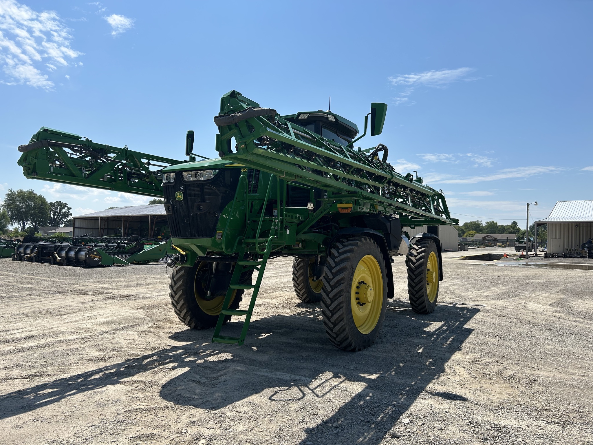 2022 John Deere 412R Image 3
