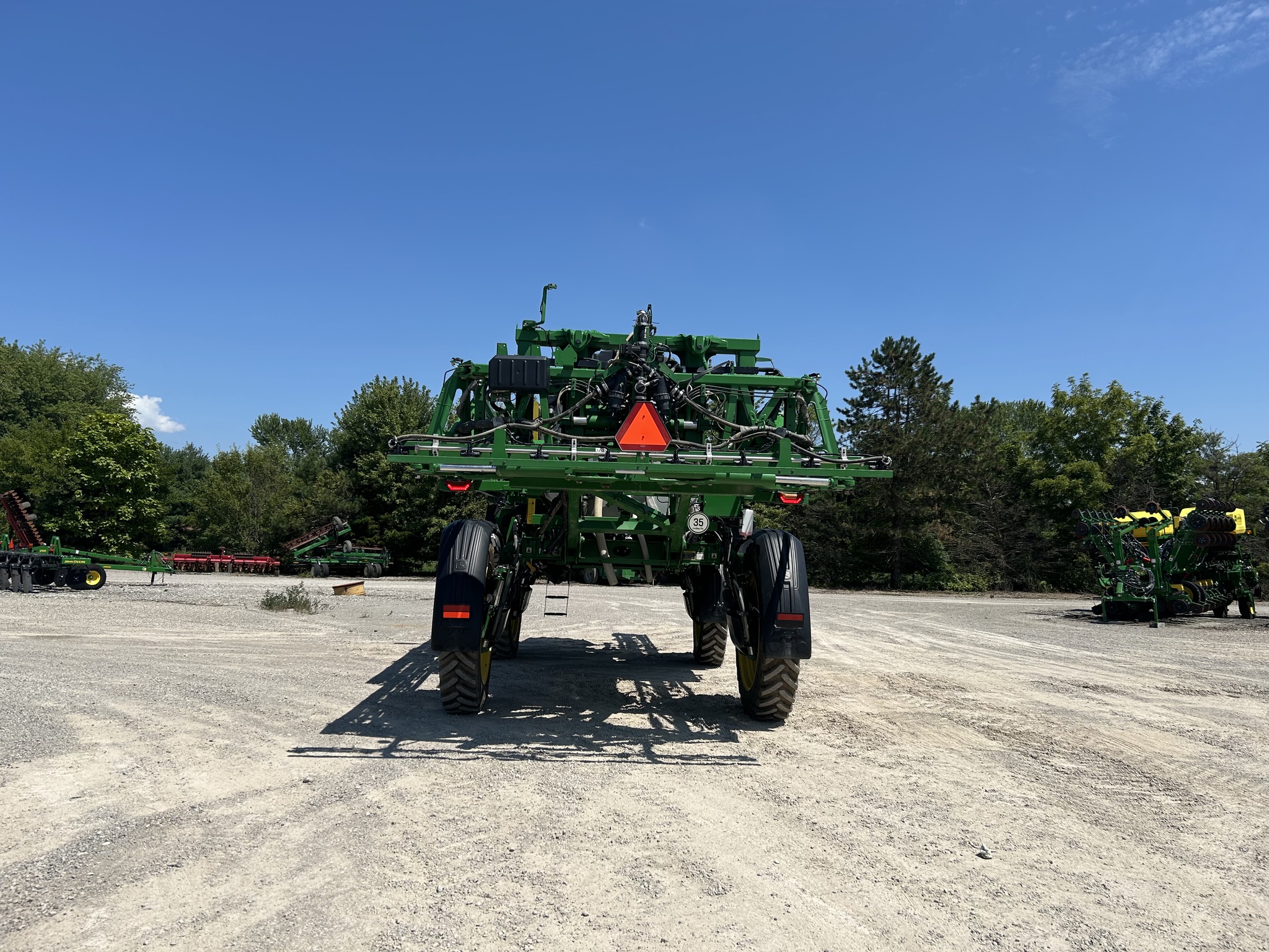 2022 John Deere 412R Image 6