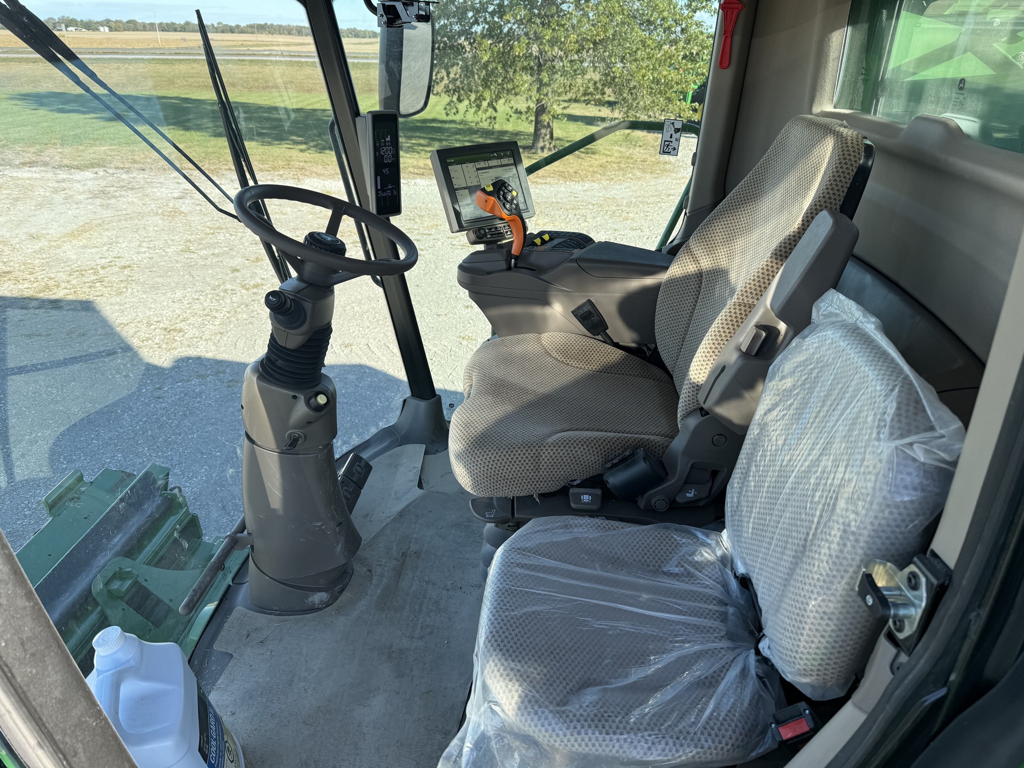  2022 John Deere S760 at Heritage Tractor in Quincy, IL