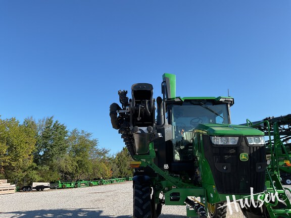 Photo of 2024 John Deere 410R