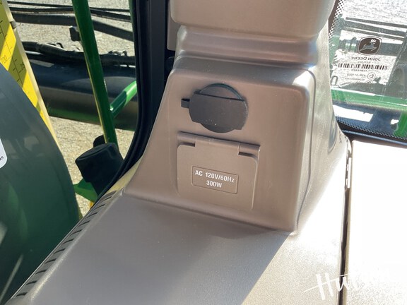 Photo of 2024 John Deere 410R