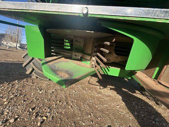 Used 2020 John Deere S790 Combines at Horizon Ag & Turf in Vermilion, AB - Photo8