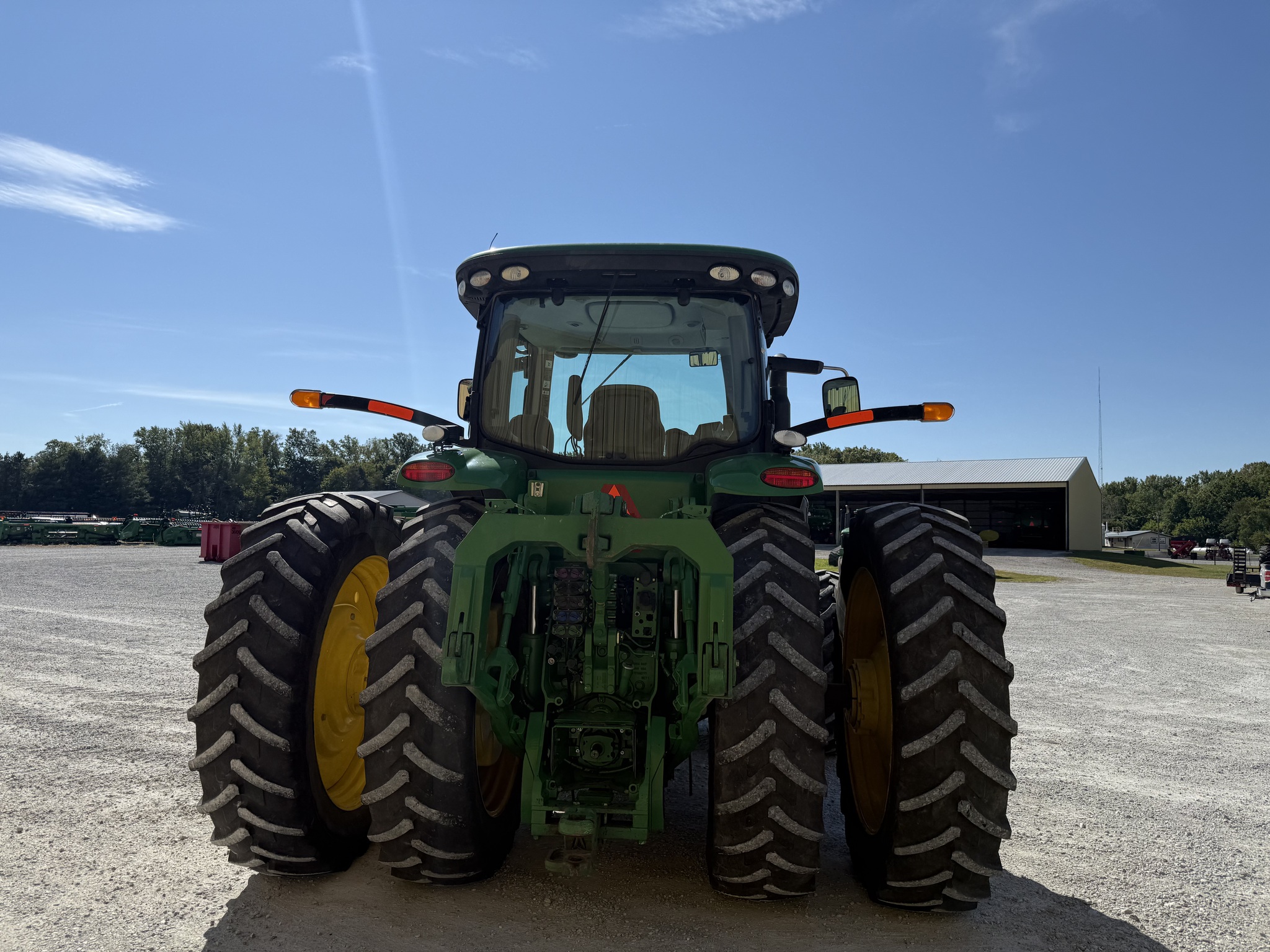 2012 John Deere 8335R Image 5