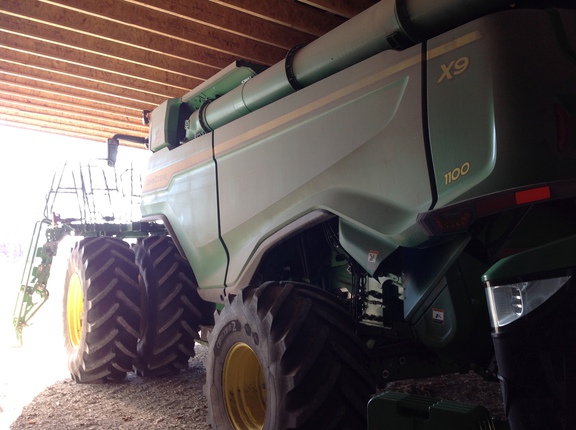 Photo of 2022 John Deere X9 1100