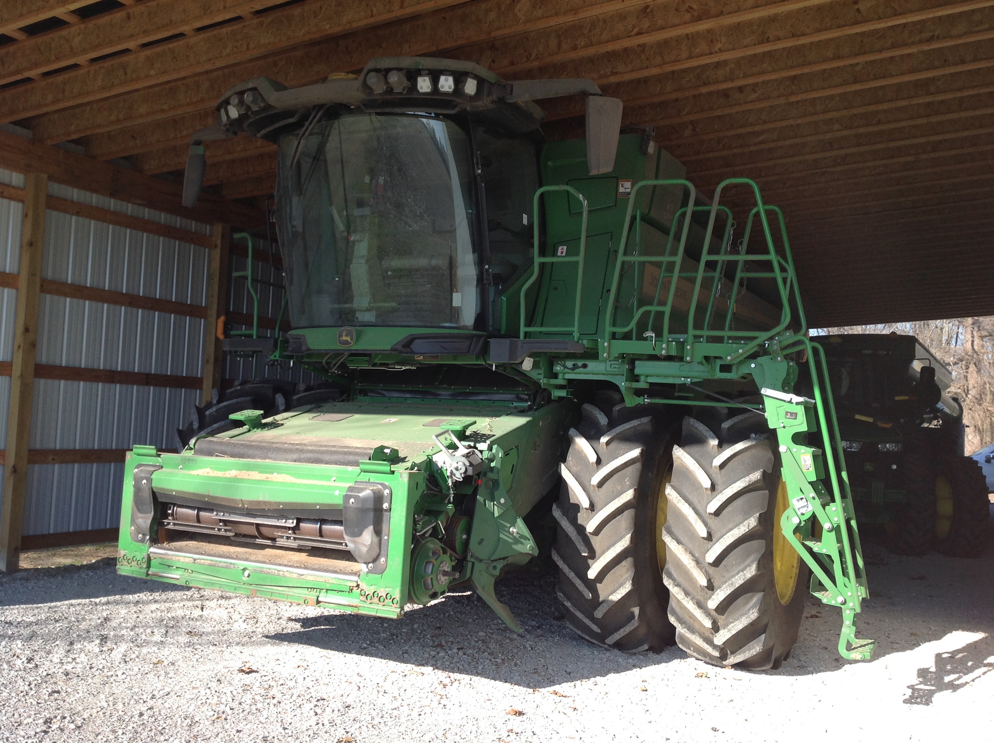 2022 John Deere X9 1100