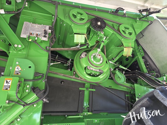 Photo of 2022 John Deere X9 1100
