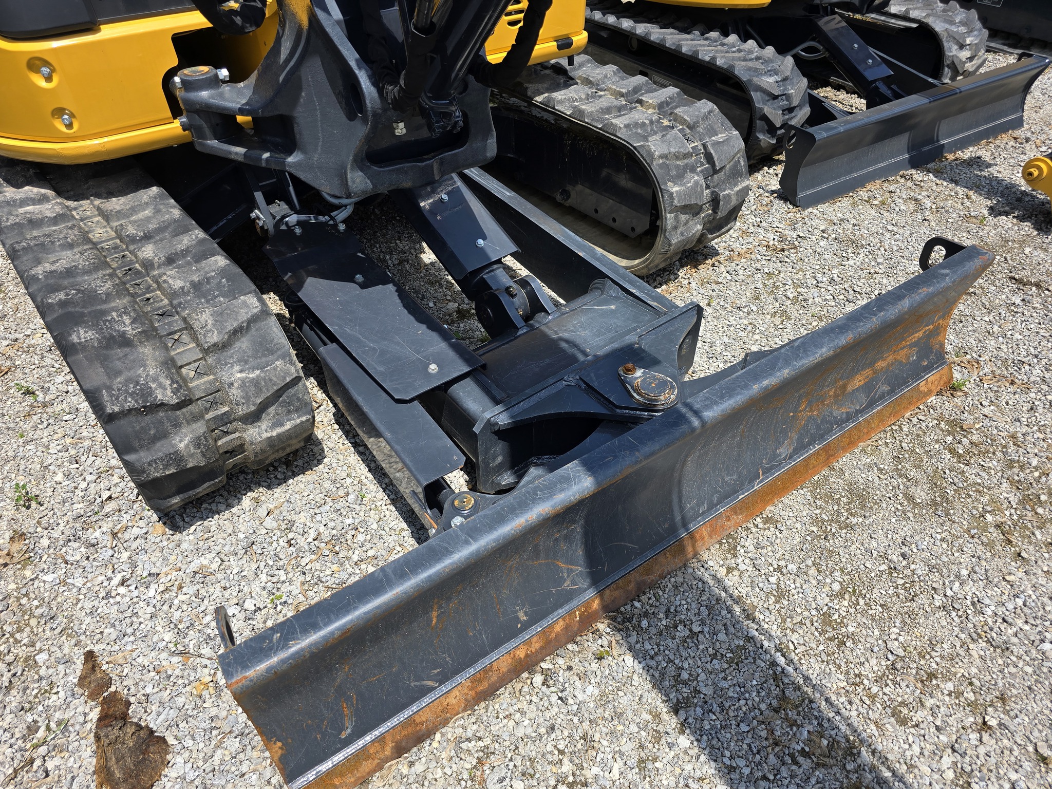 2023 John Deere 60G Image 5