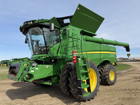 2023 John Deere S780 - Photo7