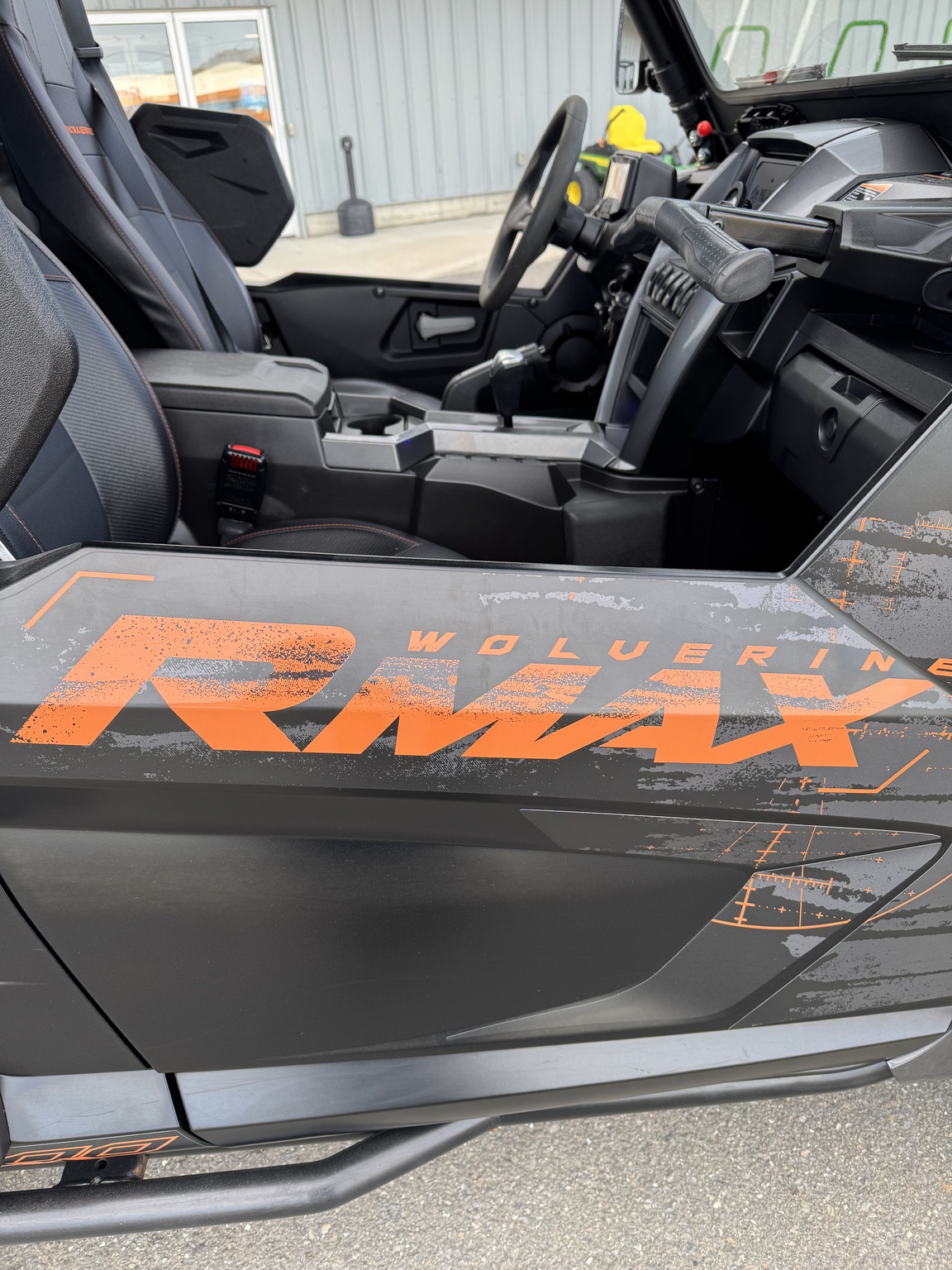 2022 Yamaha Wolverine Rmax 2 EPS SE Image 8