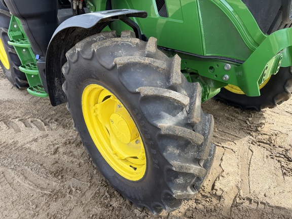 2024 John Deere 6R 140 - Photo12