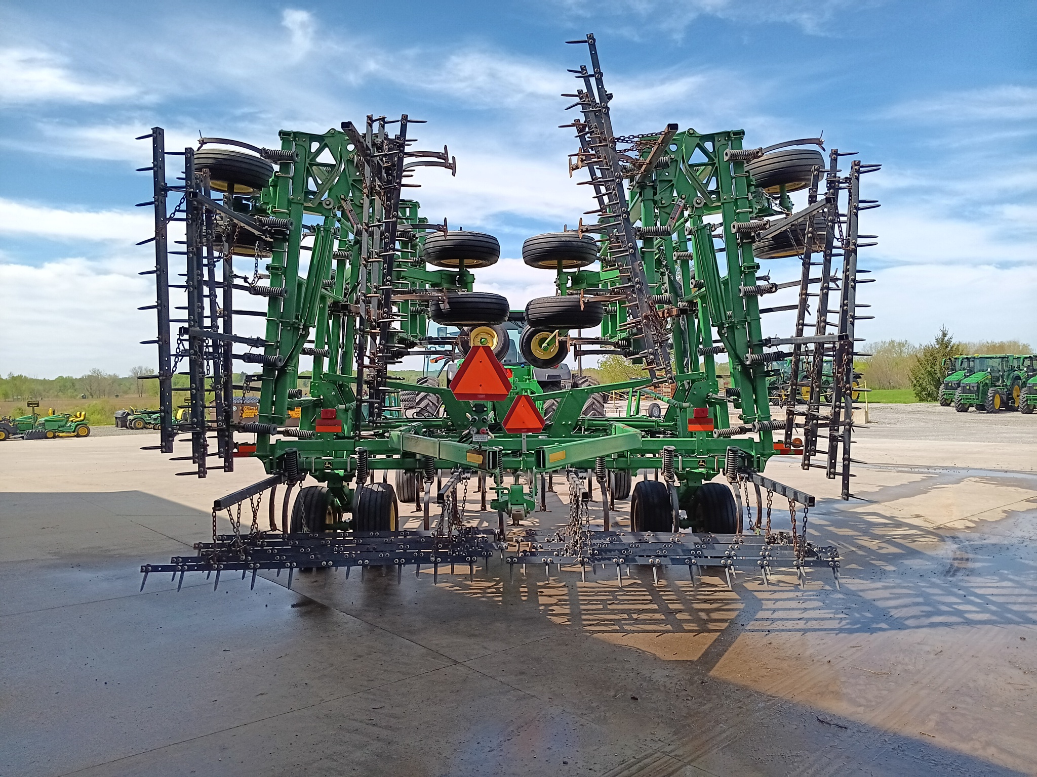2010 John Deere 2210 Image 7