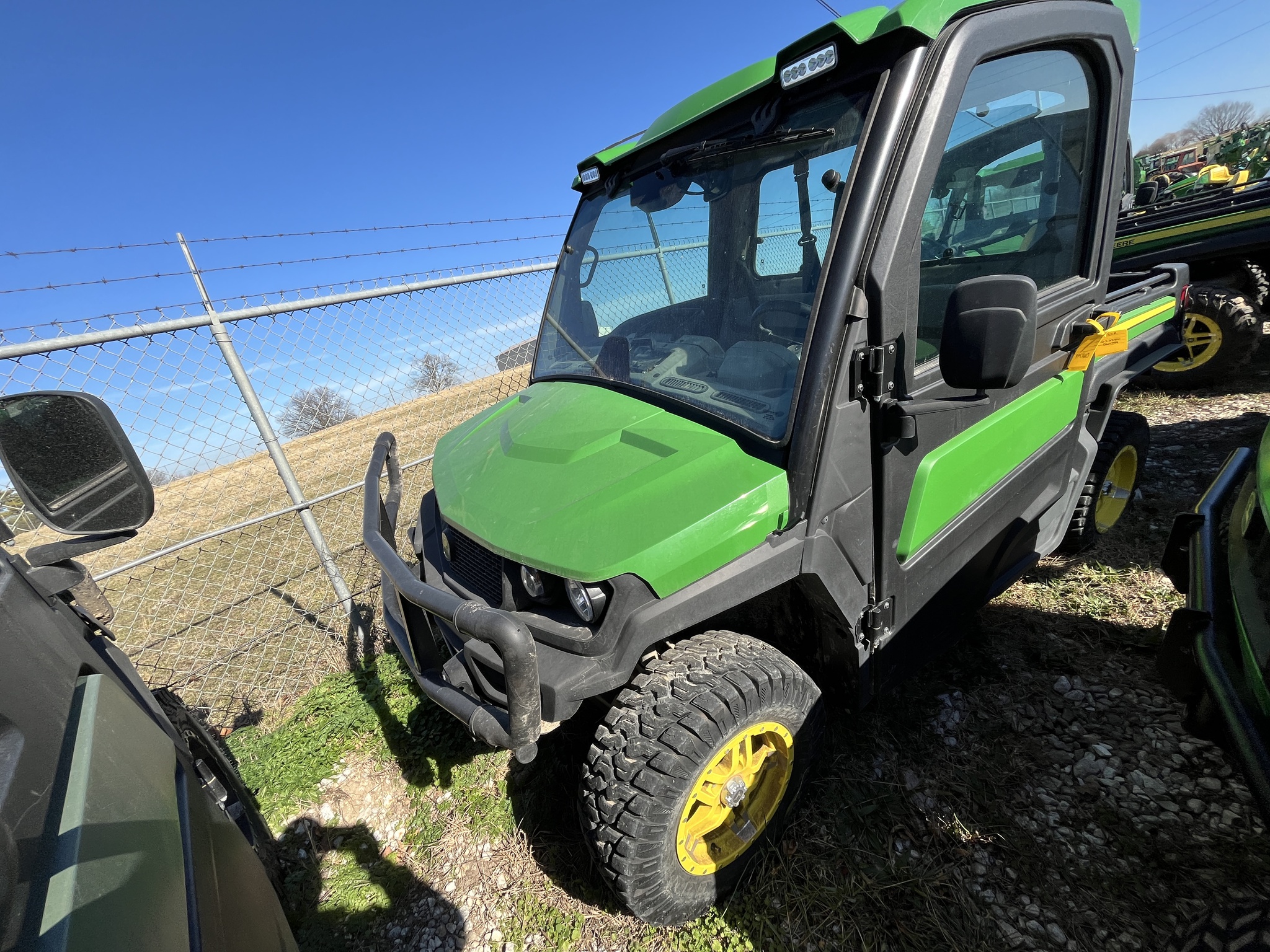  2023 John Deere XUV 835R at Heritage Tractor in Rogersville, MO