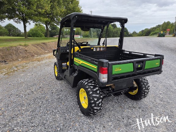 Photo of 2022 John Deere XUV 835M
