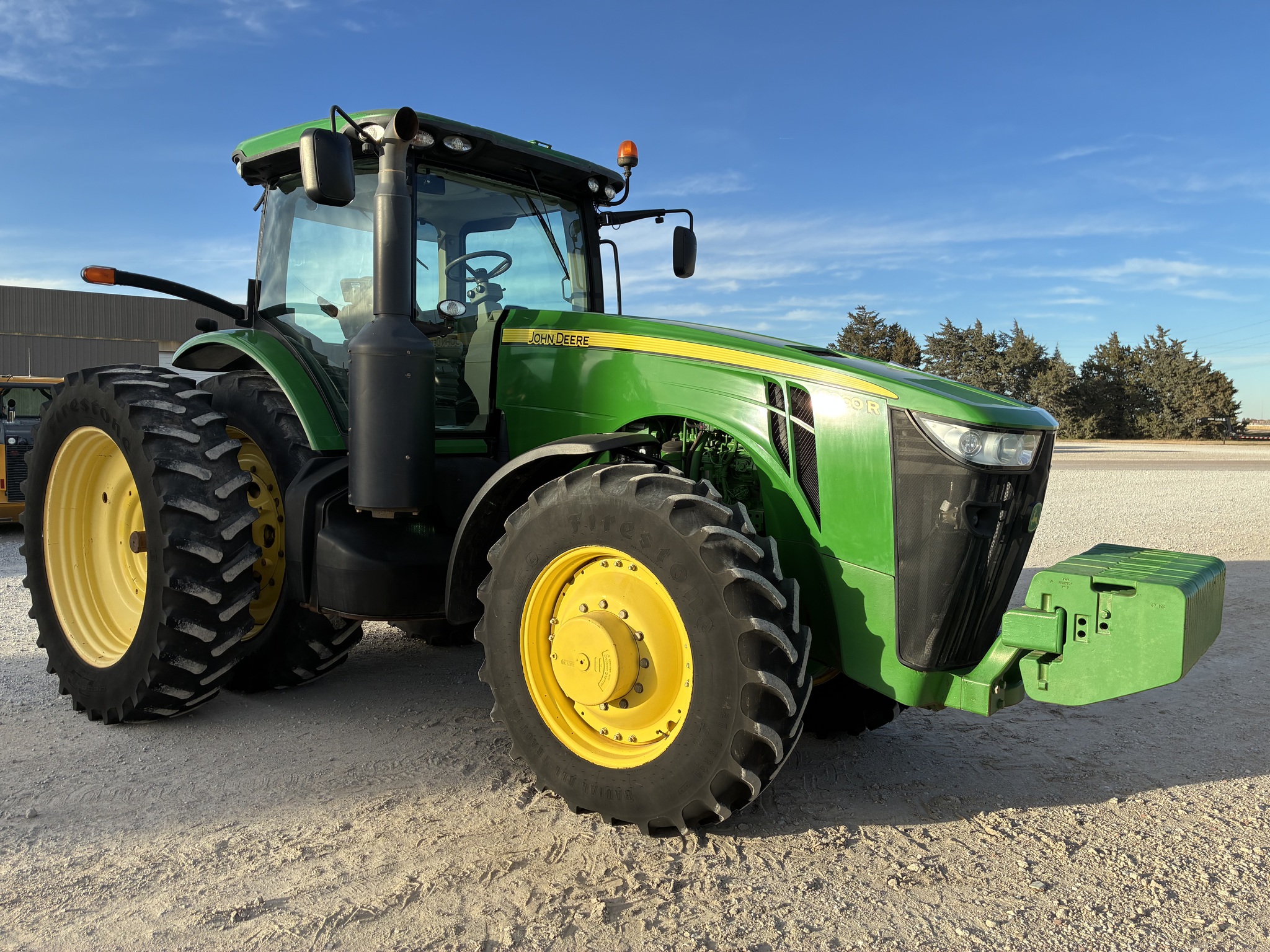 2012 John Deere 8260R Image 2