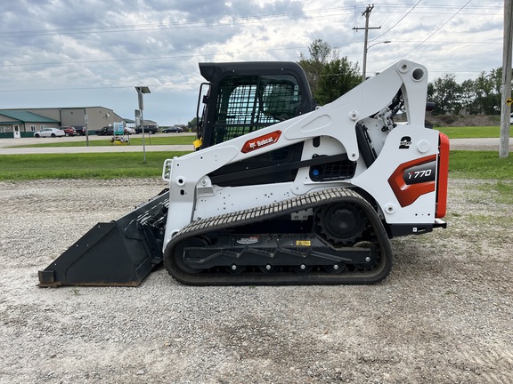 2025 Bobcat T770 - Photo8
