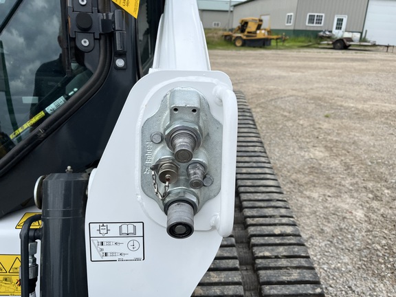 2025 Bobcat T770 - Photo17